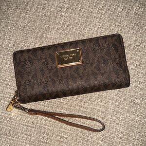 Michael Kors Wallet/Wrislet
